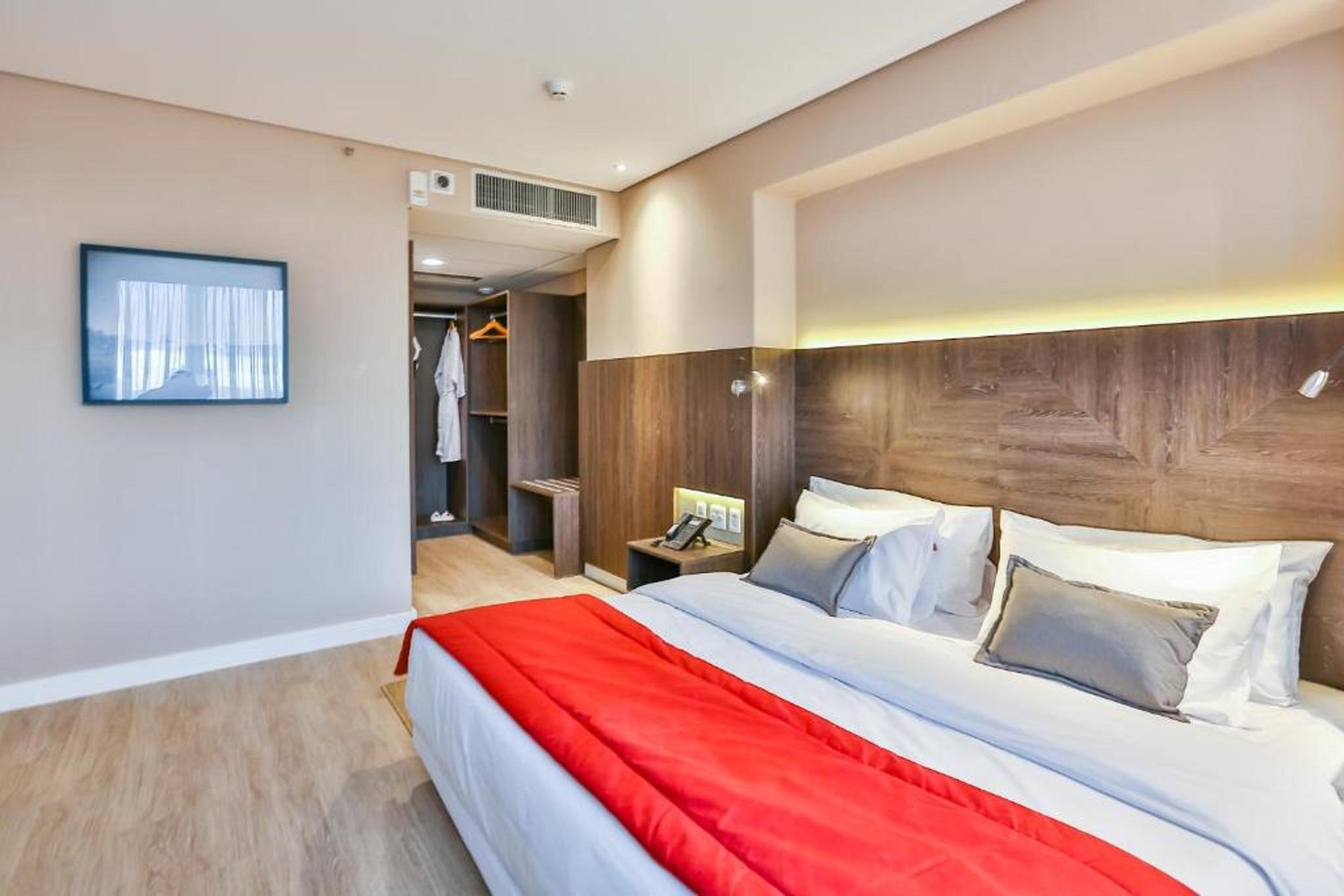 Transamerica Collection Goiania Exterior photo A room at the hotel
